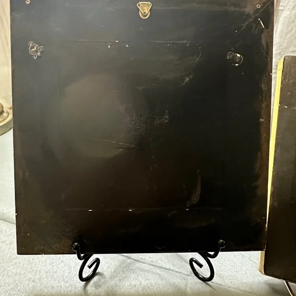 Antique Gold Floral Wall Accents - Picture 7 of 10